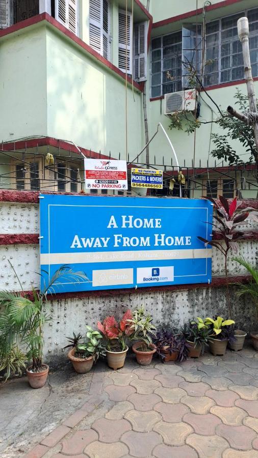 A Home Away From Home Калькутта Экстерьер фото