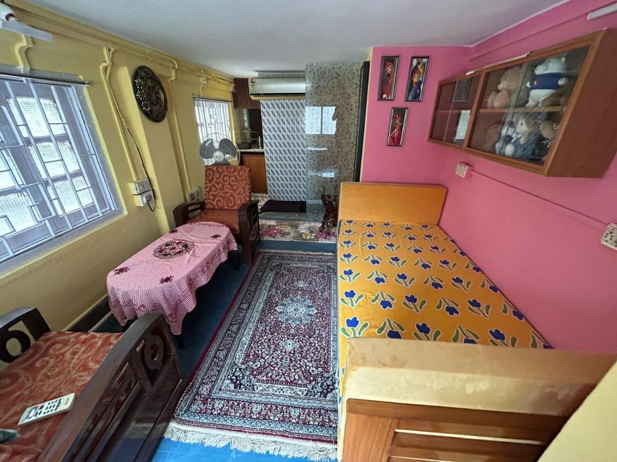 A Home Away From Home Калькутта Экстерьер фото