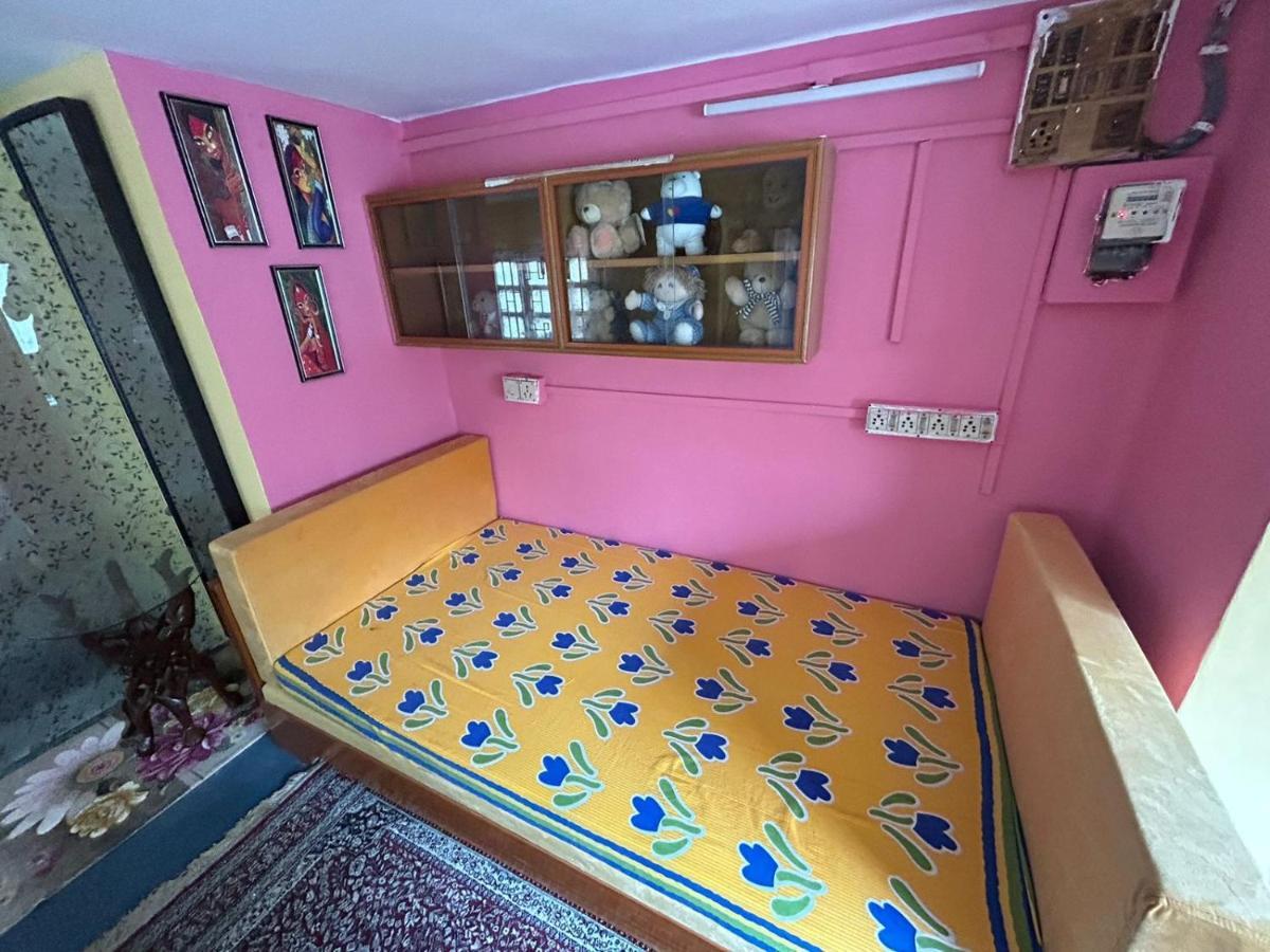 A Home Away From Home Калькутта Экстерьер фото