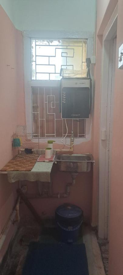 A Home Away From Home Калькутта Экстерьер фото